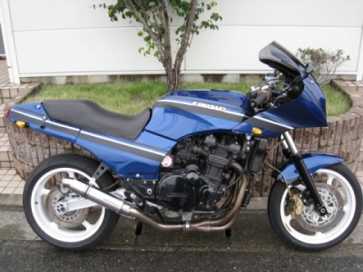 松岡ホンダ Gpz900r カスタム 福岡の中古バイク探しはバイクお探し専門店の松岡ホンダへ