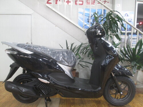 ホンダ リード125 (35.2万円)