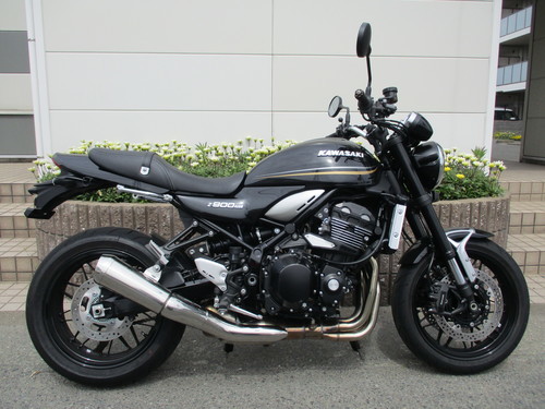 Z900RS 